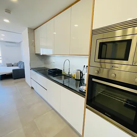 Ocean View - Amazing Sunset - Modern Style - Pool & 200m To Apartment Portimao