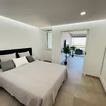 Διαμέρισμα Ocean View - Amazing Sunset - Modern Style - Pool & 200m To