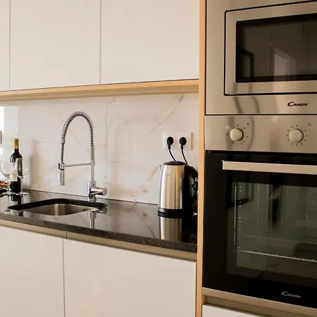 شقة Ocean View - Amazing Sunset - Modern Style - Pool & 200m To بورتيماو