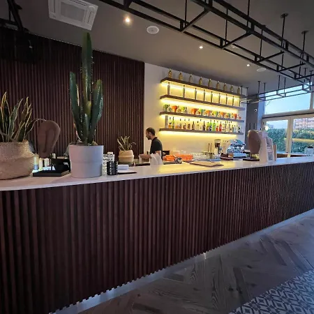 Ocean View - Amazing Sunset - Modern Style - Pool & 200m To بورتيماو