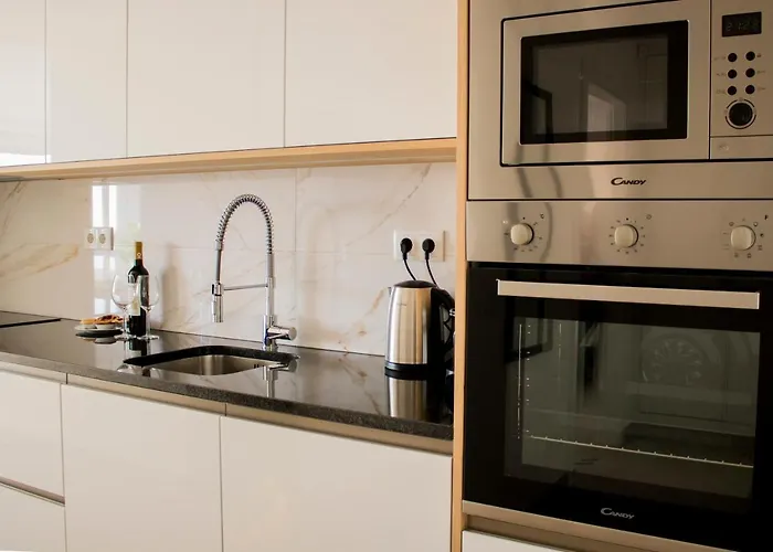 Apartment Ocean View - Amazing Sunset - Modern Style - Pool & 200m To Portimao